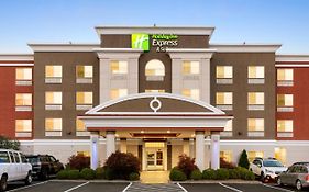 Holiday Inn Express & Suites Klamath Falls Central